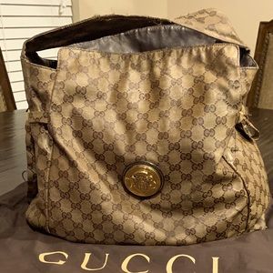 Gucci Hysteria Crystal Shoulder Bag (medium)